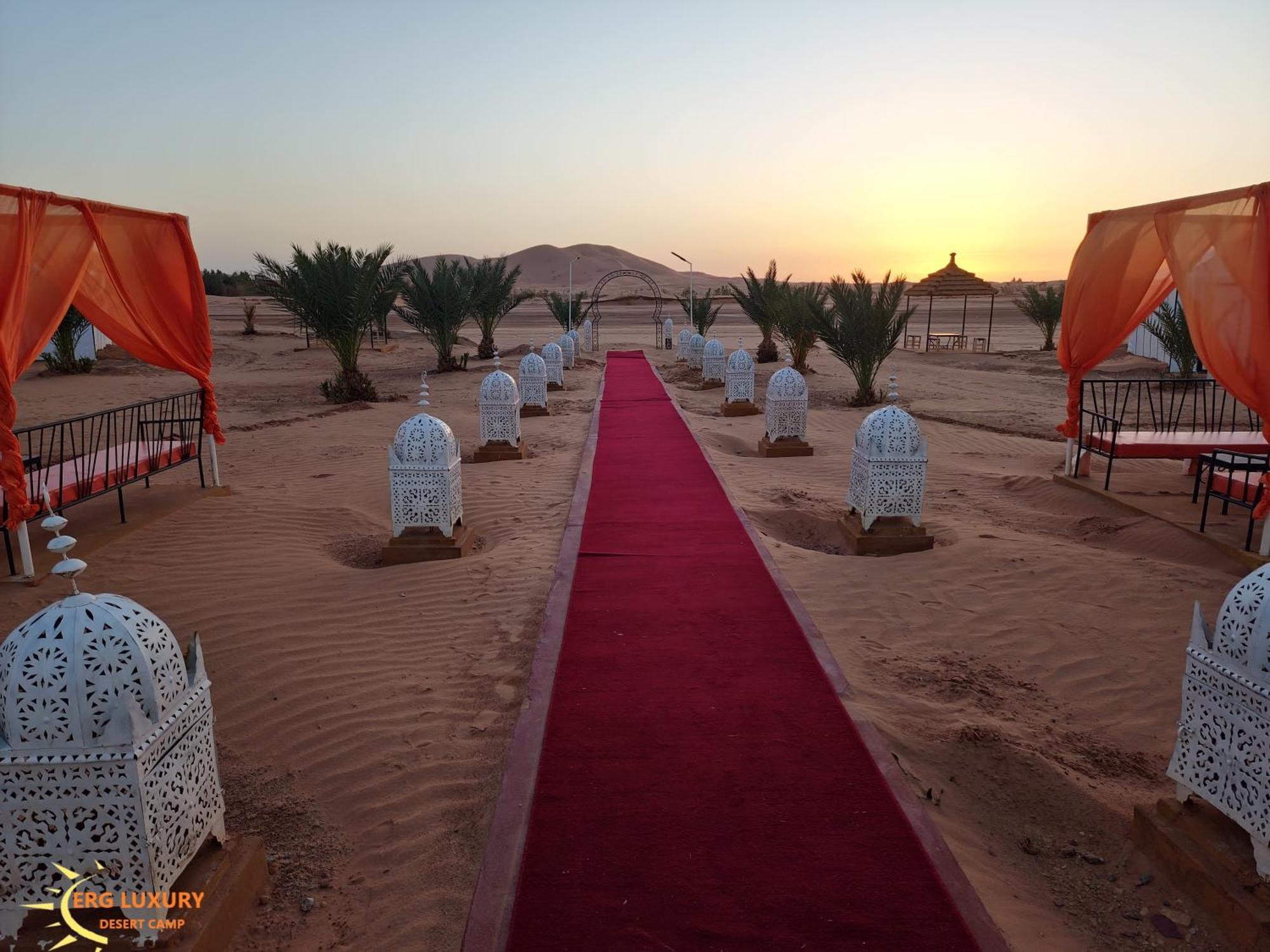 Отель Dounia Luxury Camp Мерзуга Экстерьер фото